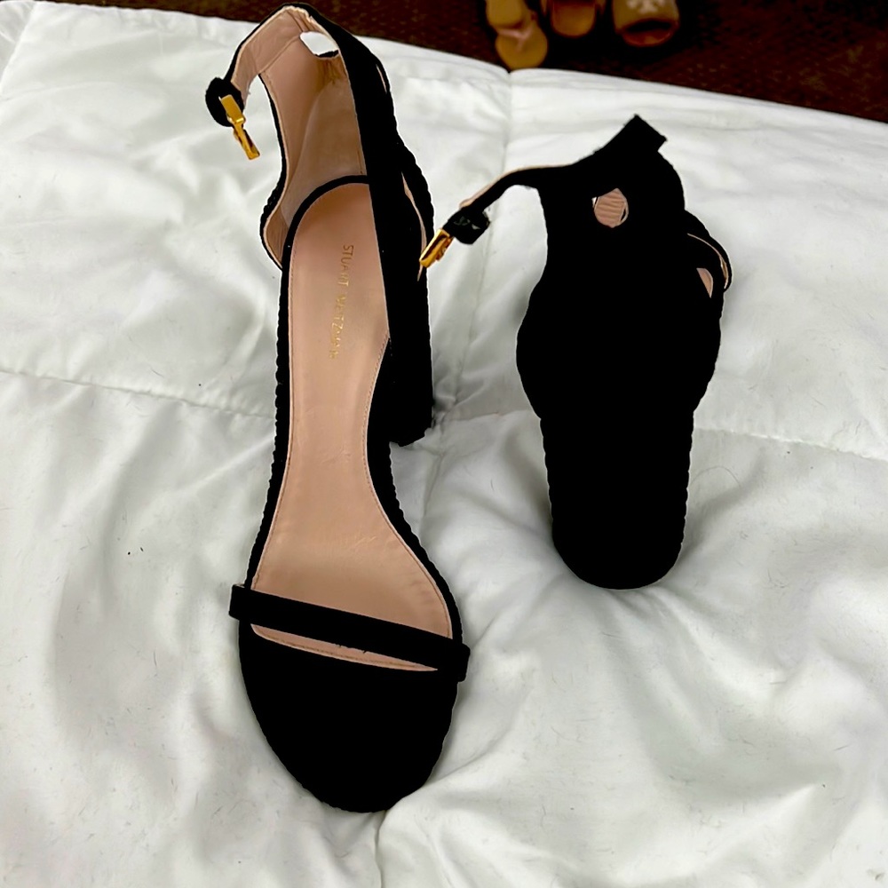 Stuart Weitzman heel